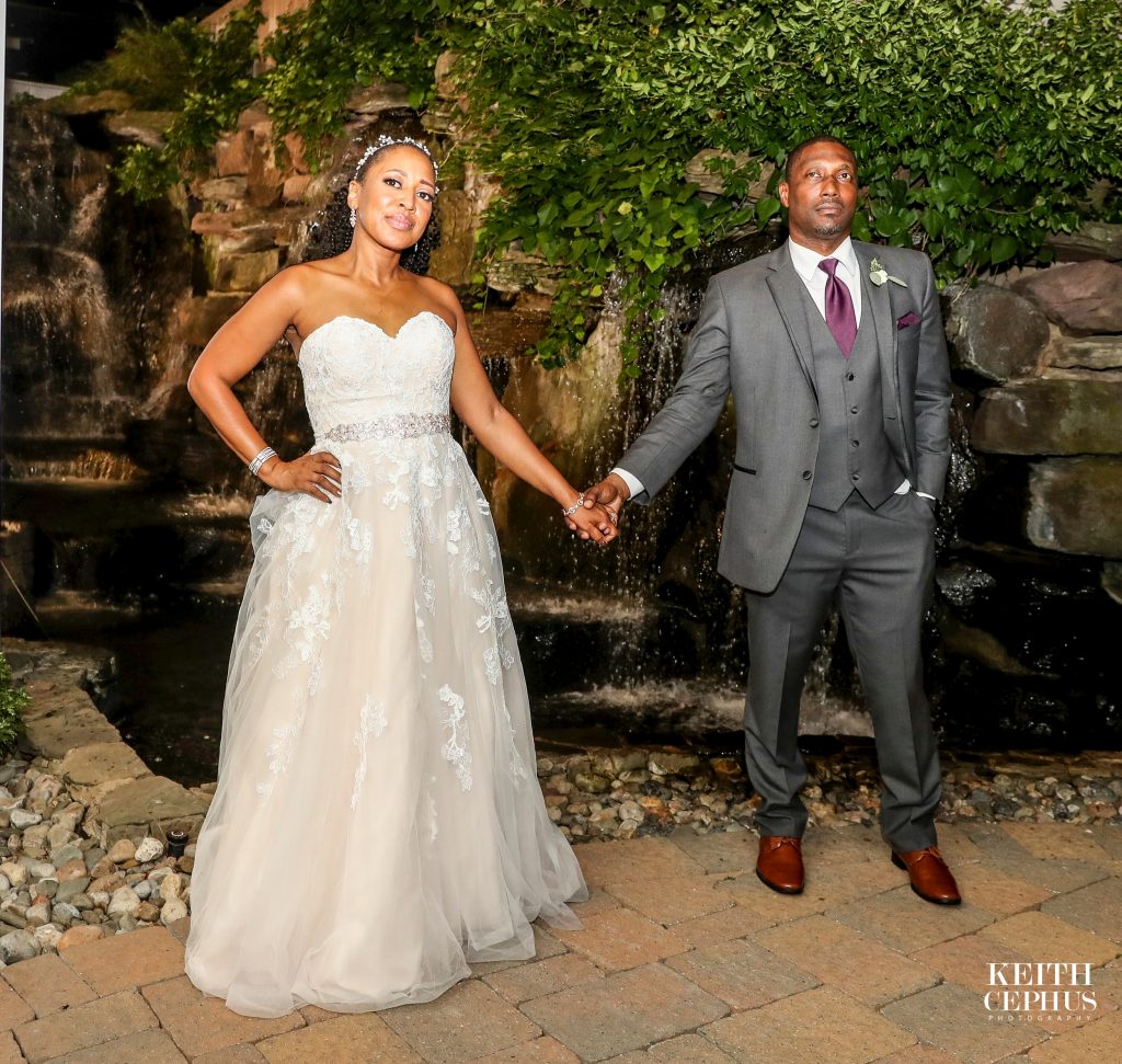 Washington, DC Wedding Photographer| Shani and Dre’s Amazing Wedding at the 2941 Restaurant