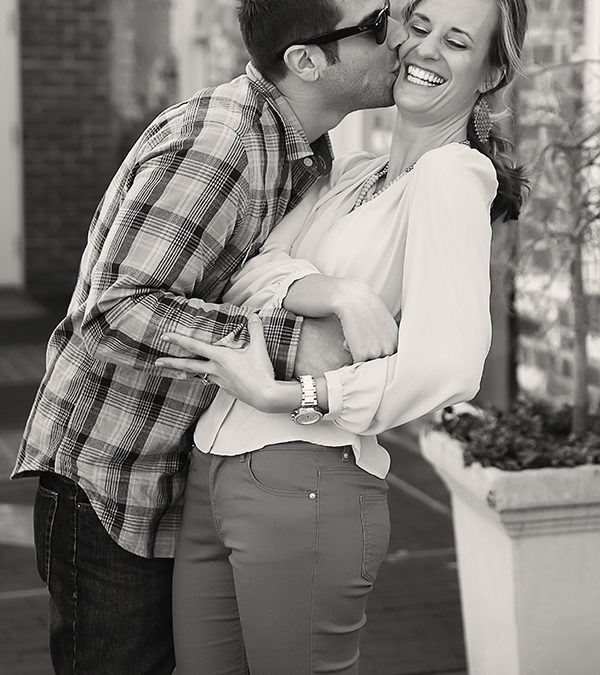 Washington DC Wedding Photographer | Hannah and Kyle’s Engagement Session!