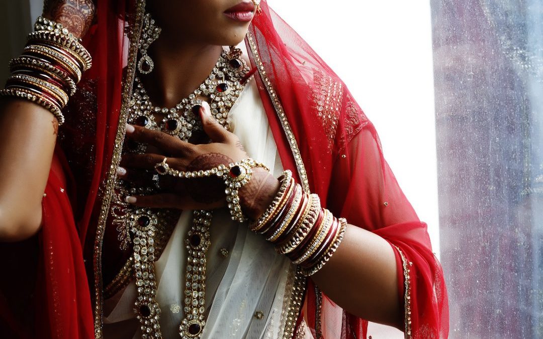 Virginia Beach Indian Wedding Photographer | Bengali Fusion Wedding Photographer | Sneak Preview:  Renee and Deboki’s Bengali Fusion Wedding at the Waterside Marriott Hotel